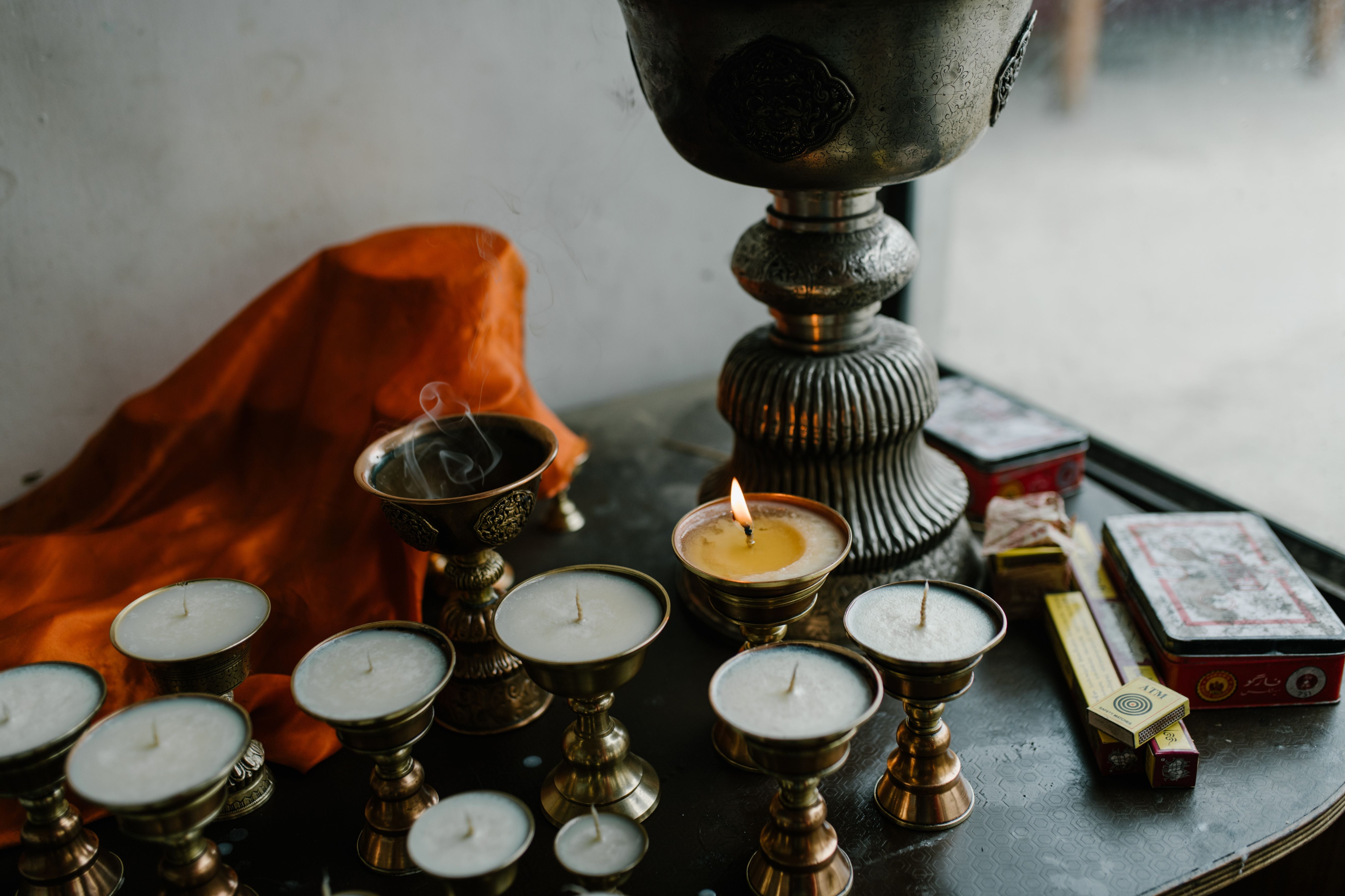 Traditionelle Tibetische Medizin (TTM) , TCM und Ayurveda – ein Vergleich